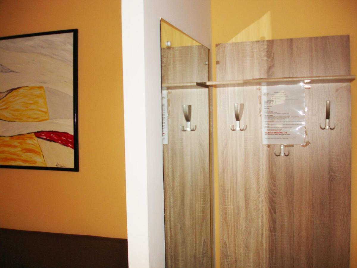 Apartament Central Piatra Neamţ エクステリア 写真