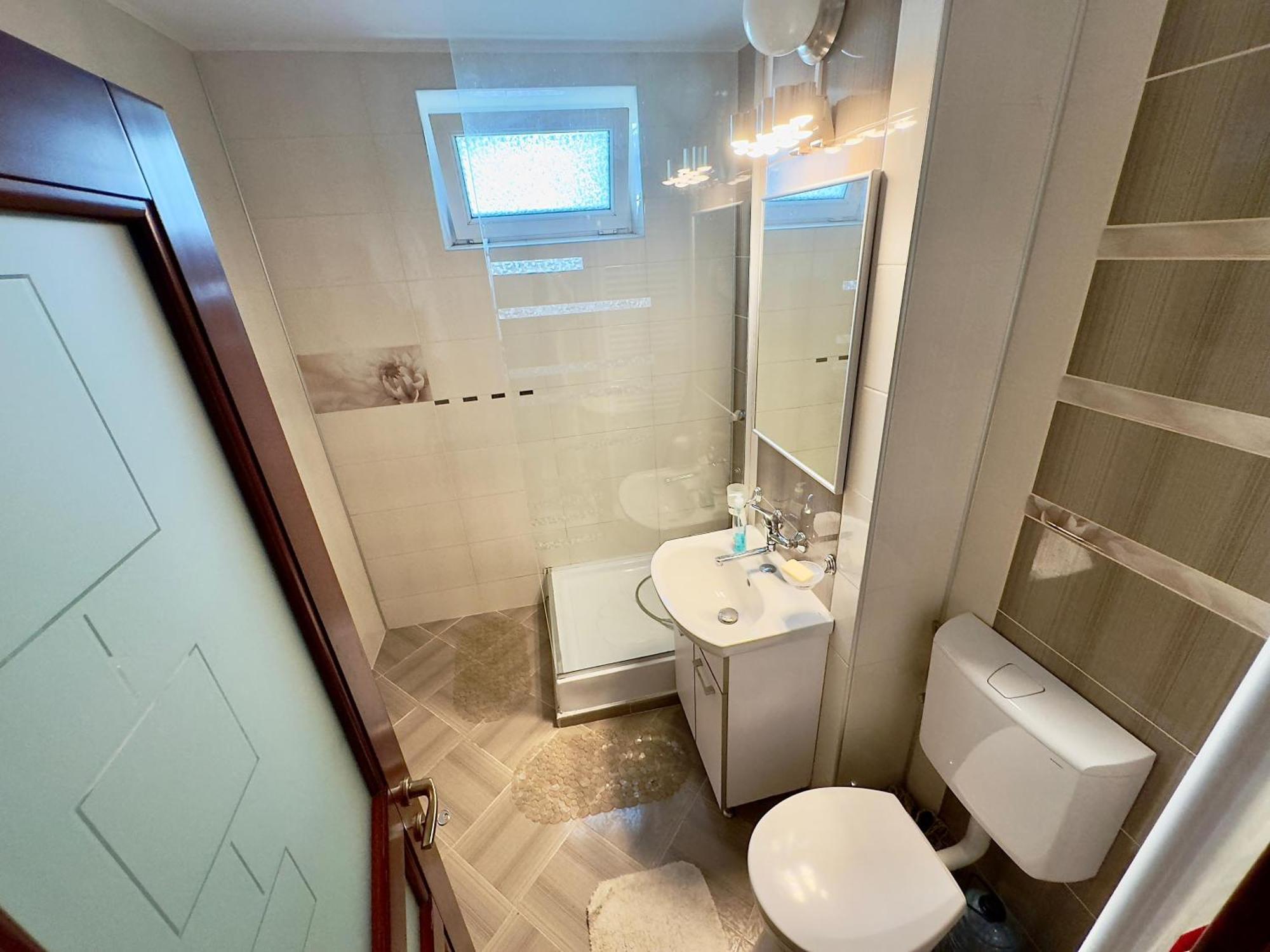 Apartament Central Piatra Neamţ エクステリア 写真